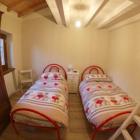 Casa Vacanza Pratolungo Villa Zogno ภายนอก รูปภาพ