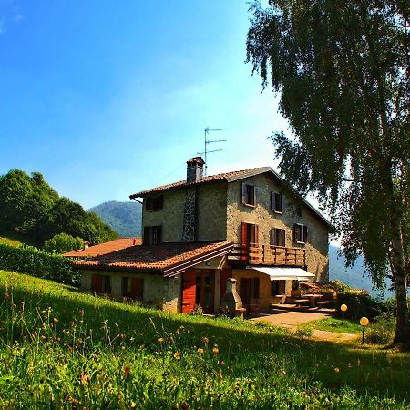 Casa Vacanza Pratolungo Villa Zogno ภายนอก รูปภาพ