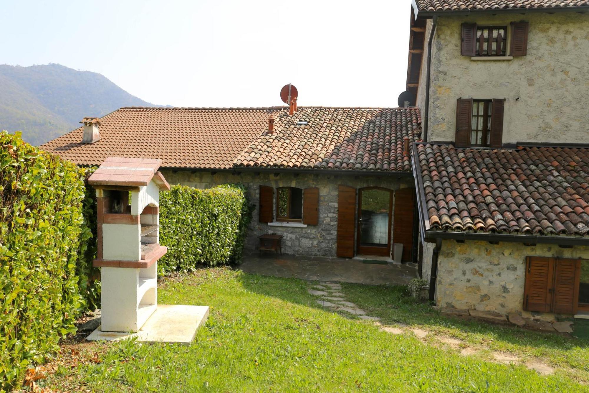 Casa Vacanza Pratolungo Villa Zogno ภายนอก รูปภาพ